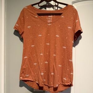 Sonoma orange bee tshirt